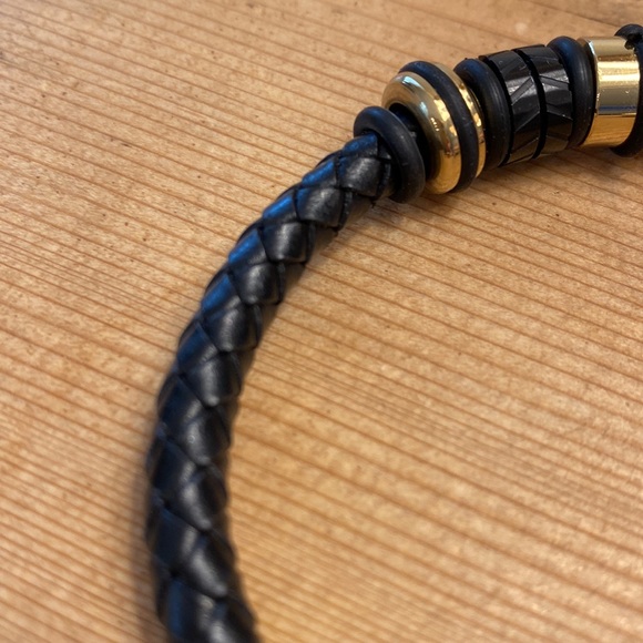 Leather and Gold Magnetic Bracelet - Picture 3 of 3